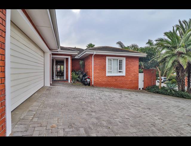 3 BEDROOM TOWNHOUSE RENTED IN SOUTH END